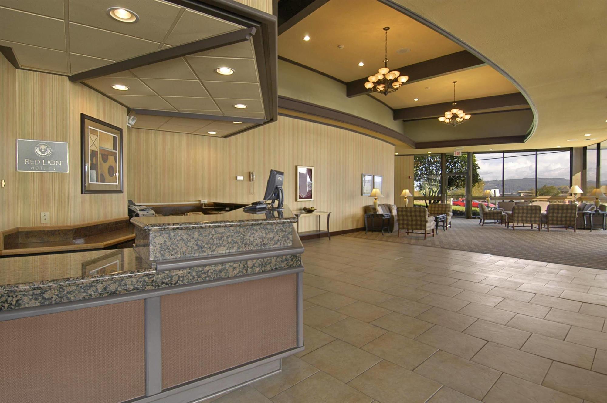 Red Lion Hotel Coos Bay Interiér fotografie